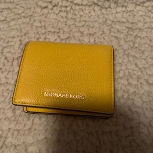 Michael kors wallet